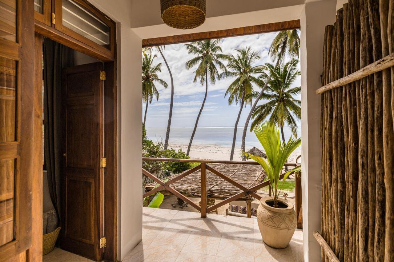 Kima Serviced Beach House & Suites Bwejuu Esterno foto