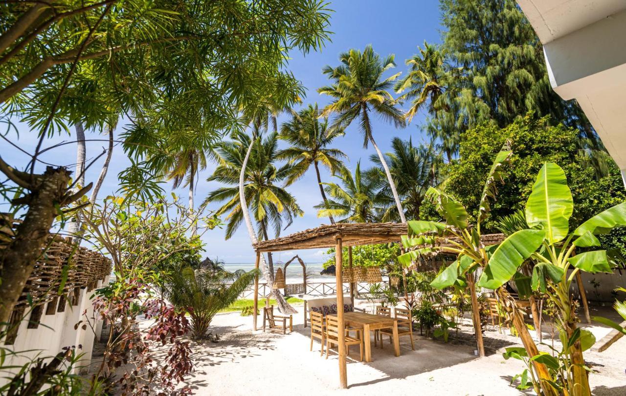 Kima Serviced Beach House & Suites Bwejuu Esterno foto