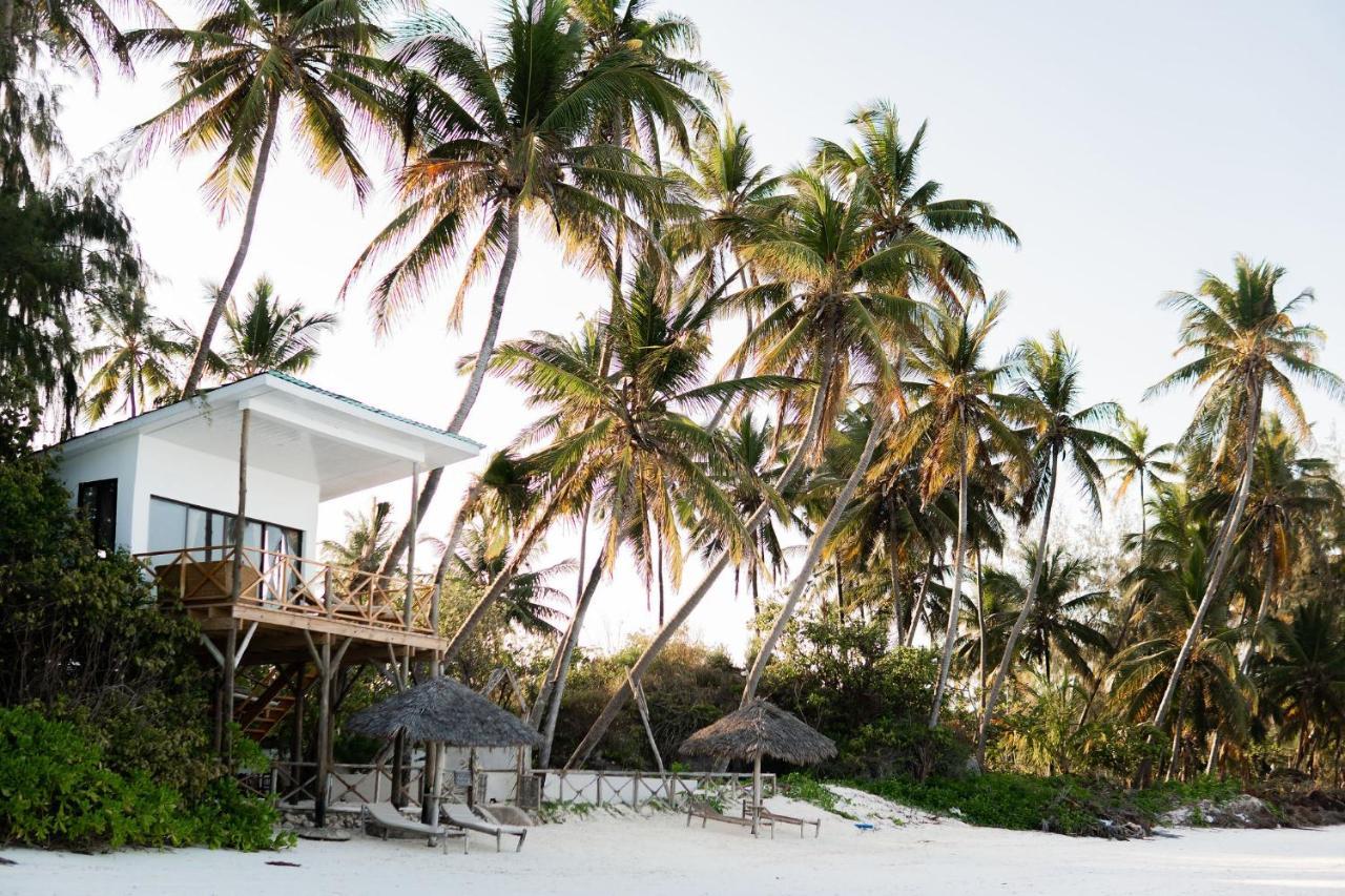 Kima Serviced Beach House & Suites Bwejuu Esterno foto