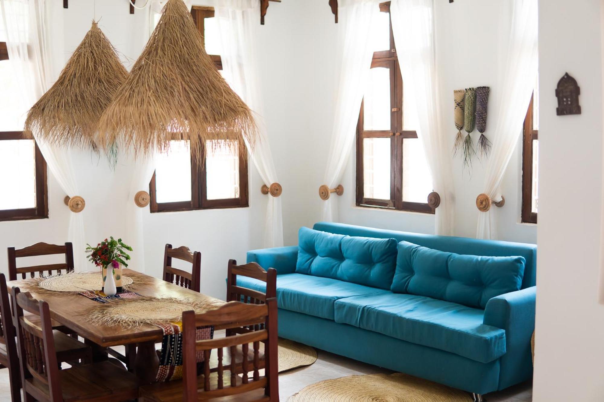 Kima Serviced Beach House & Suites Bwejuu Esterno foto